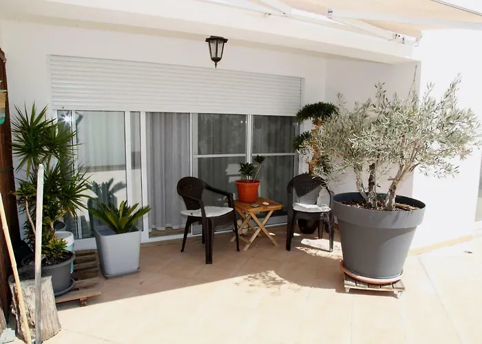 20 Da Vila - Apartment With Terrace